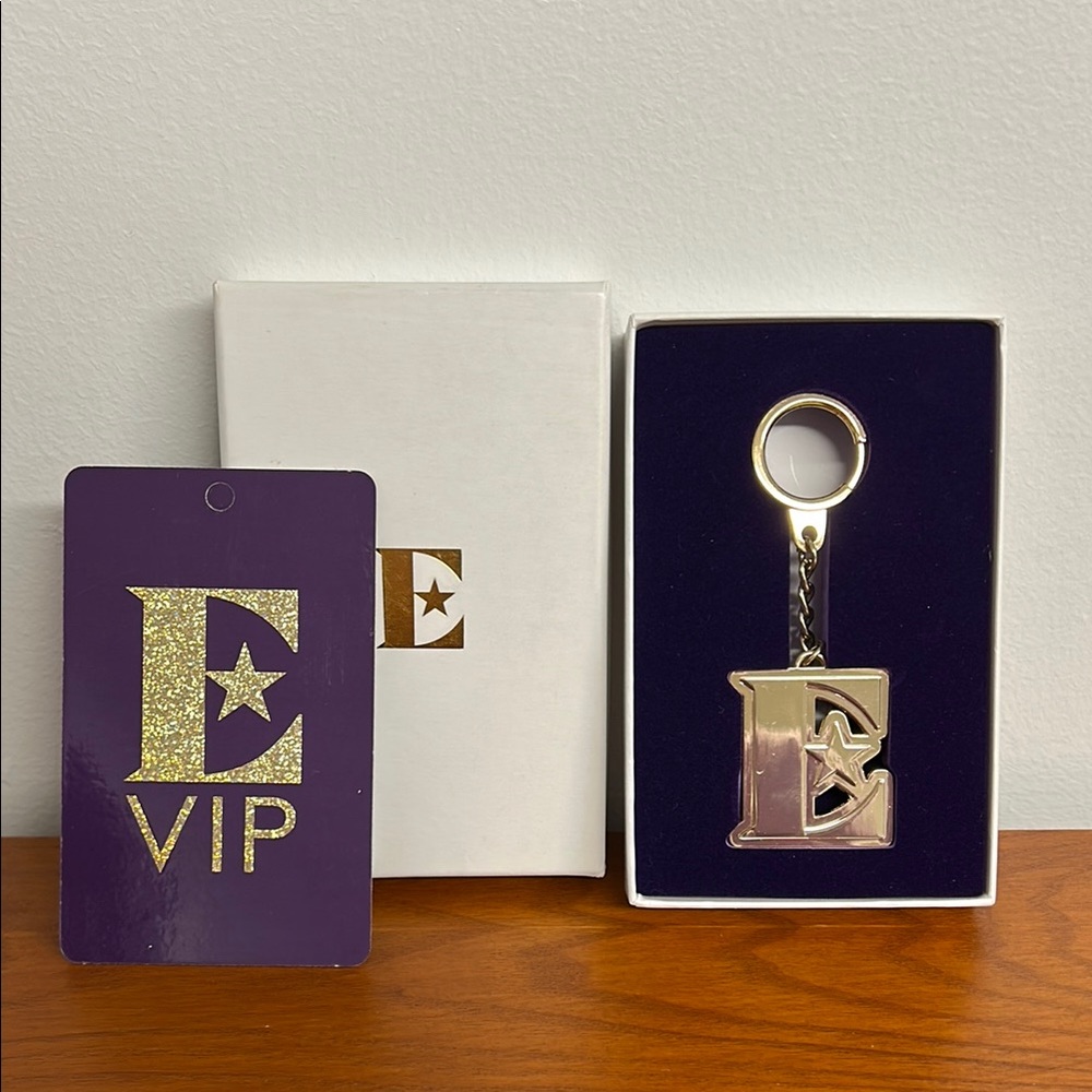 Elton John VIP Gift Branded Keyring + Credential Goodbye Yellow Brick Road Tour